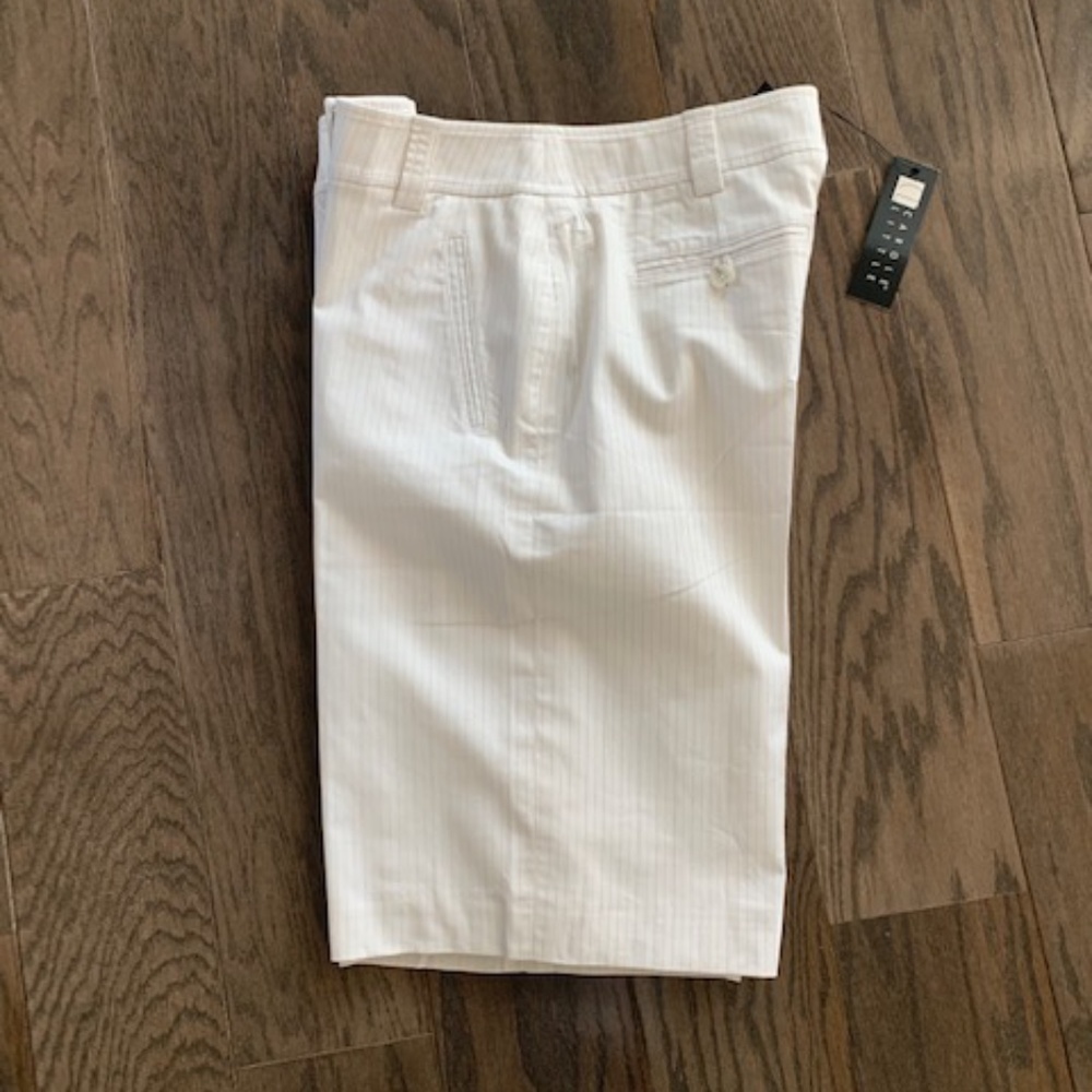 Carole Little NWT Women's Lined Dress Shorts size 6 Bermuda style long short